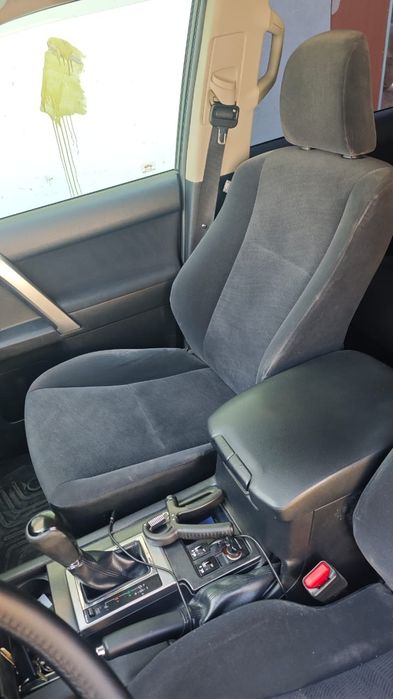 Сиденья оригинал Ланд Крузер Прадо 150 комплект