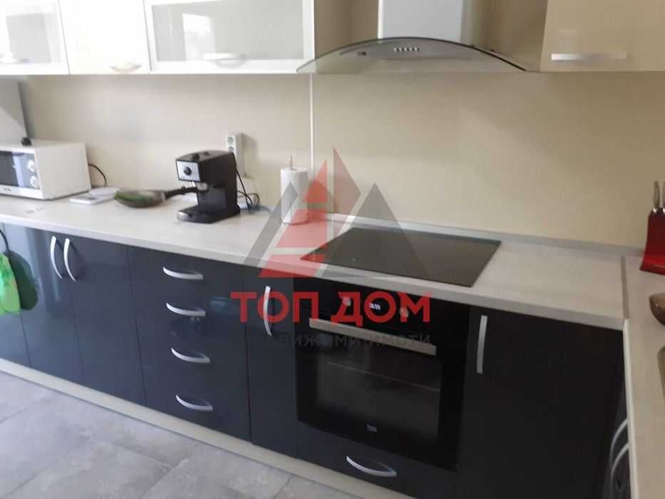 Дава се под наем Тристаен апартамент в Варна, Център - 80 кв.м за 714 € - Снимка #5