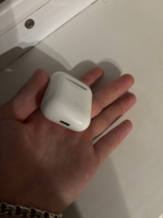 Наушники Airpods 1 б/у