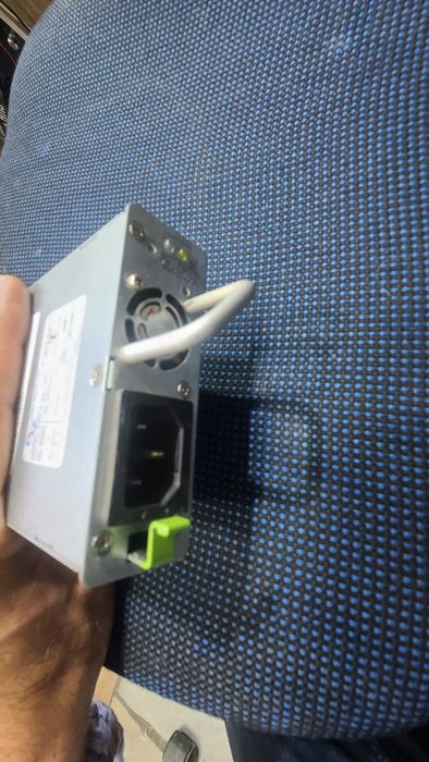 Блок питания сервера