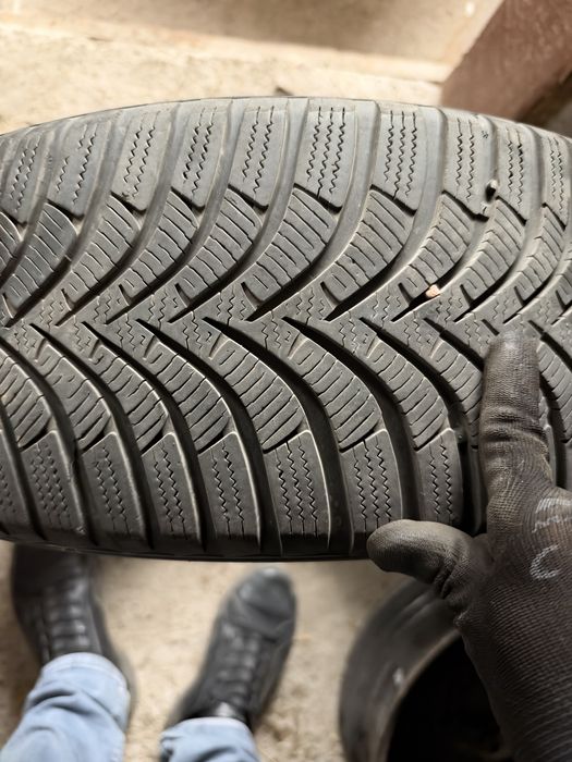 Зимни гуми 205/55/15 Hankook