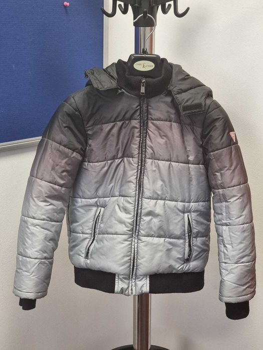 Geaca copii - GUESS KIDS unisex: vatelina si gluga detasabila-10 ani!