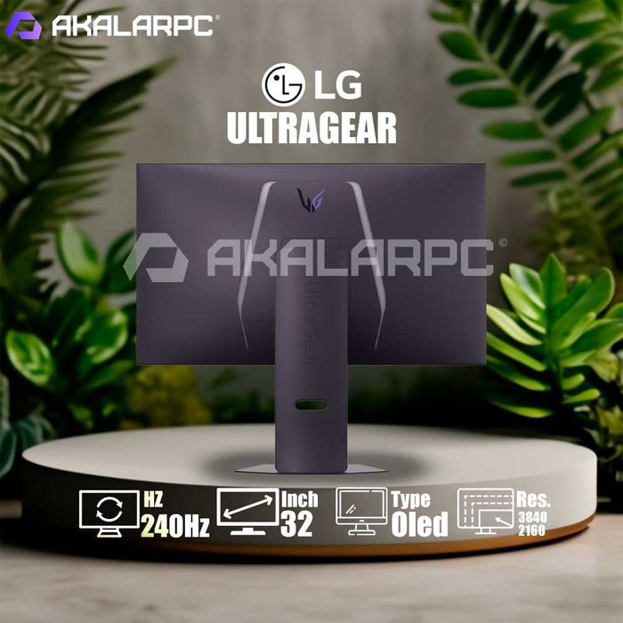 LG UltraGear 32" 4K 240Hz - 32GS95UV