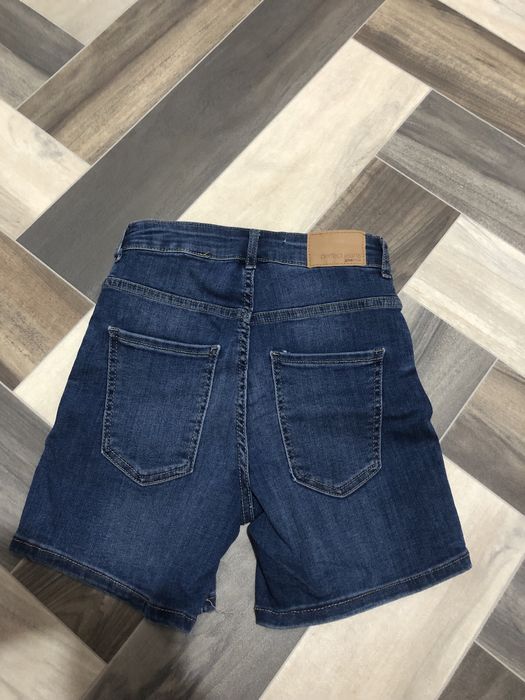 Чисто нови къси панталонки
