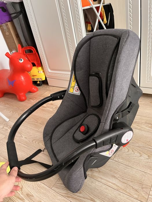 Продам авто кресло