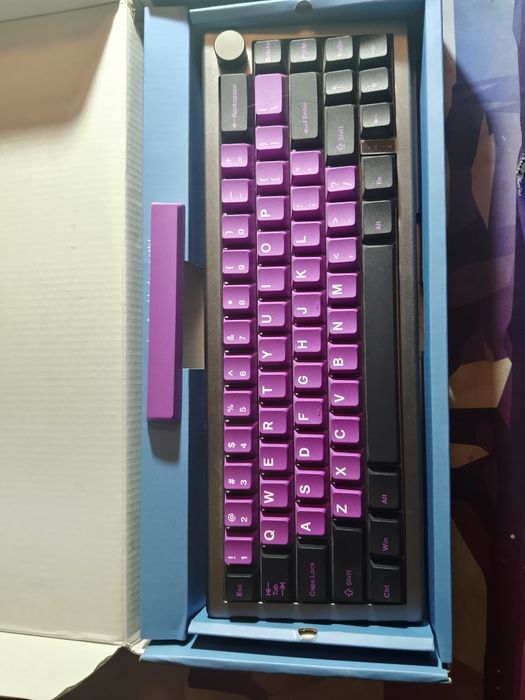 Tastatura gaming epomaker ek68