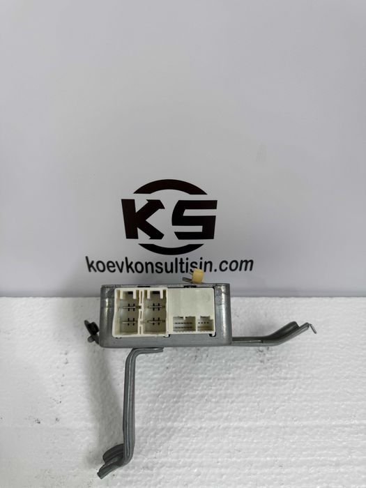 Управление електрически сервоусилвател TOYOTA AVENSIS, 2008г.