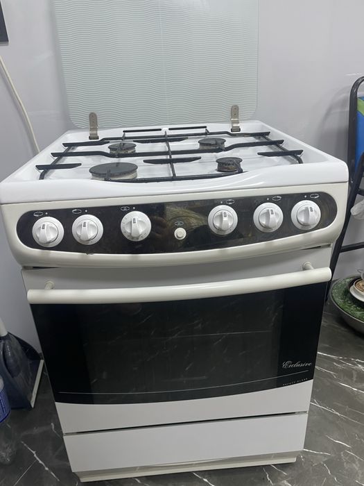 Продам газову плиту