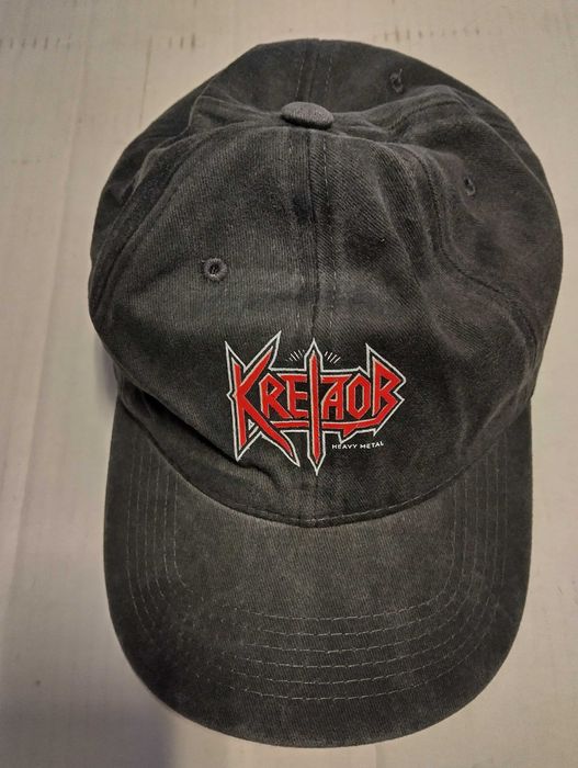 Шапки с  козирка