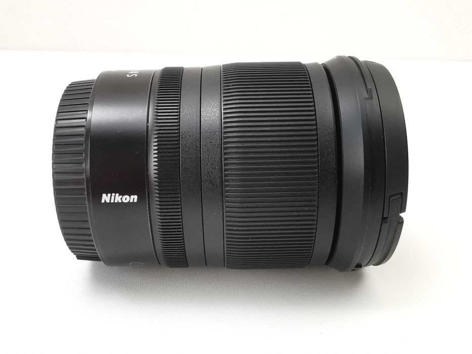 Nikon Nikkor 24-70mm F/4 S Full Frame обектив за Nikon Z фотоапарати