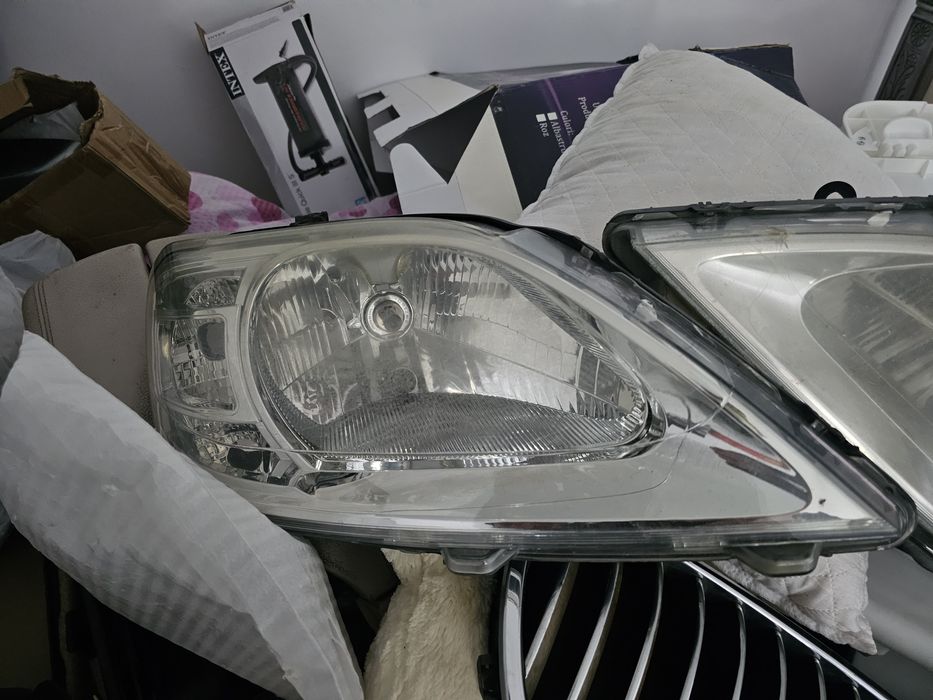 Ceasuri logan 1 albe pret 100 lei fix