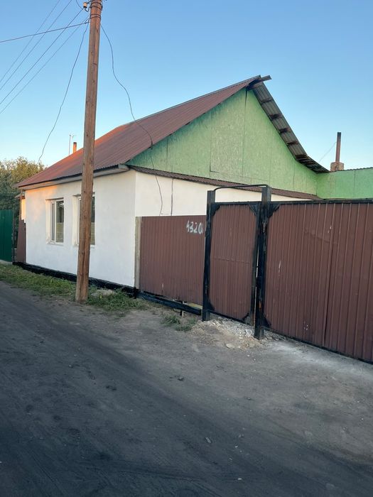 Дом, с участком 6 сот