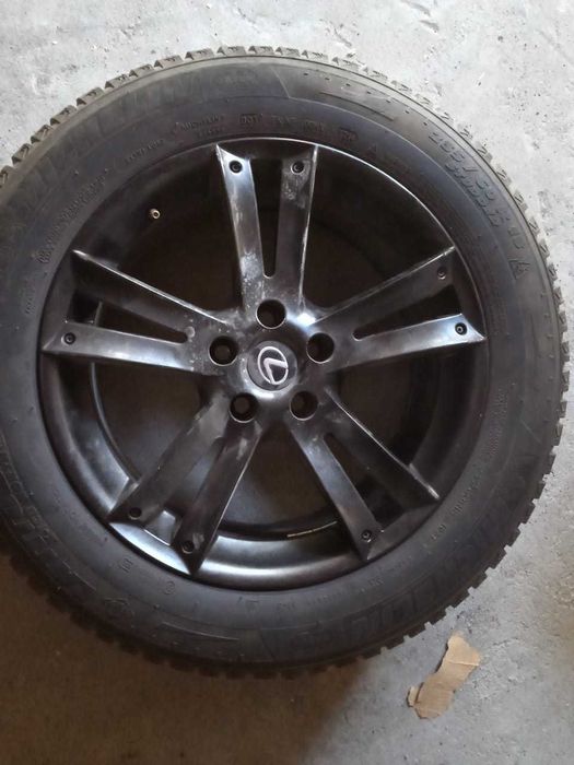 Шины с дисками, для машины