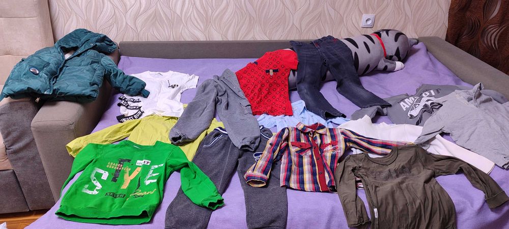 Вещи на мальчика 7-8 лет за символическую сумму