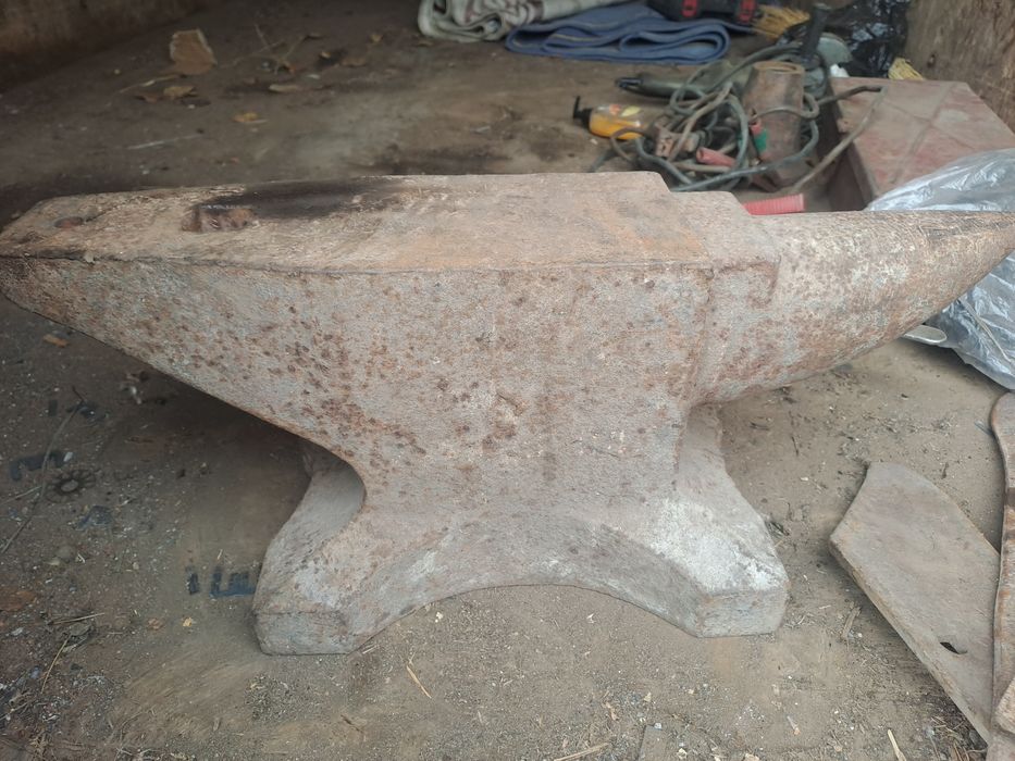 Накавальня.Төс .