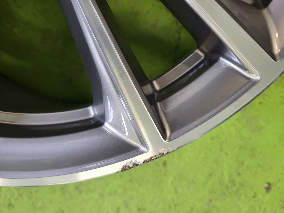 17 5x112 Bmw G20 G21 лети джанти 5х112 бмв  г20 датчици