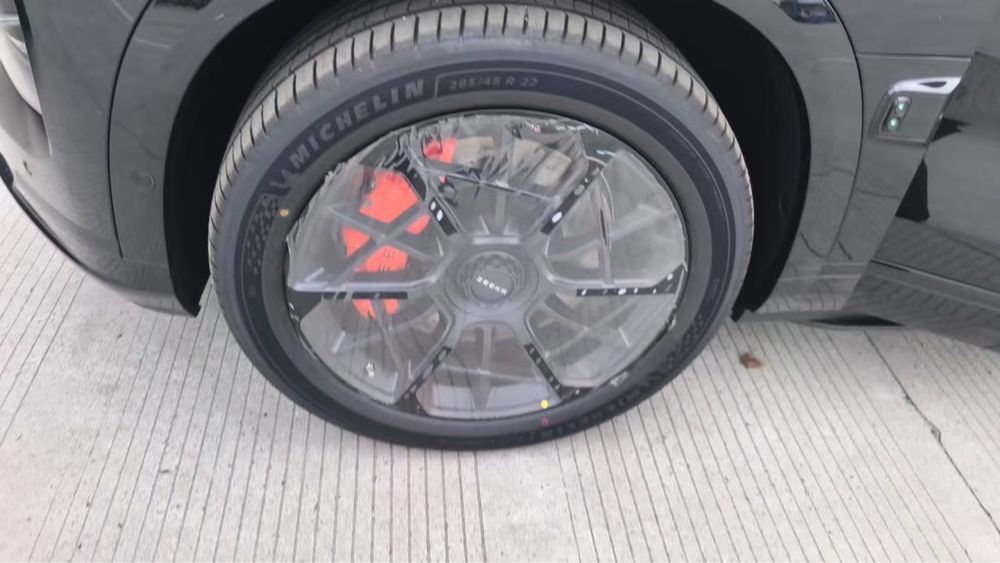 Zeekr obsidian hyper , 2026, 5 месяц