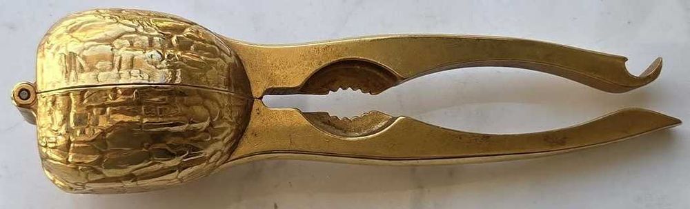 Spargator vintage german de nuci