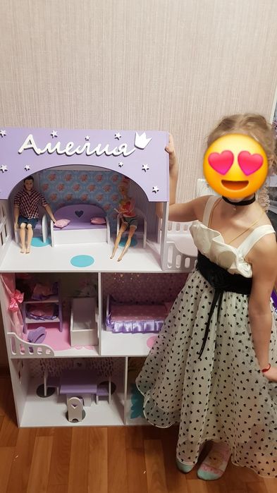 Дом для кукол с мебелью