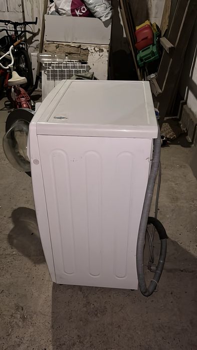 ПРОДАМ стиральную машину