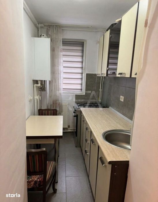 2 camere, et 8/10,CENTRALA-Lujerului