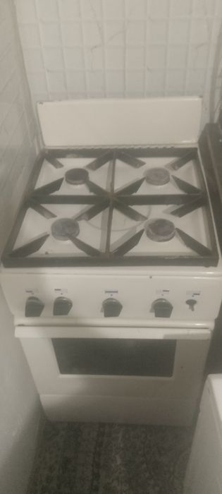 Gaz plita Fargʻona 4talik stakan toza sastayanada