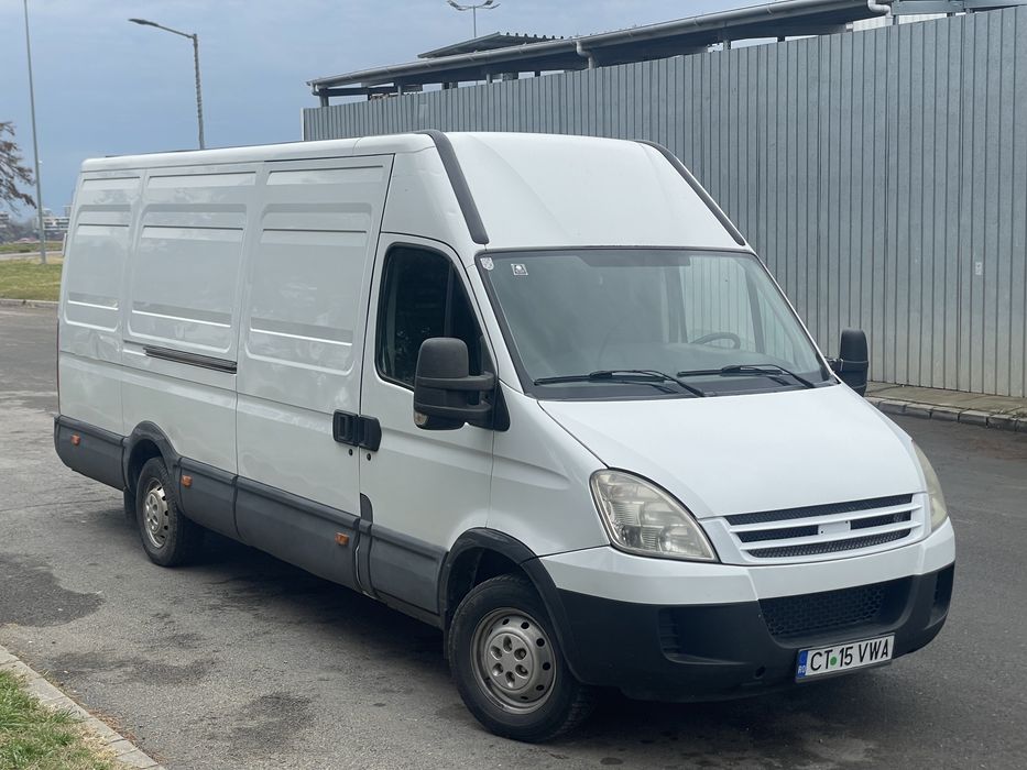 Iveco Daily•2.3 DieselHPT•2011• 3.5T•ExtraLung•Rate•Finantare•Variante