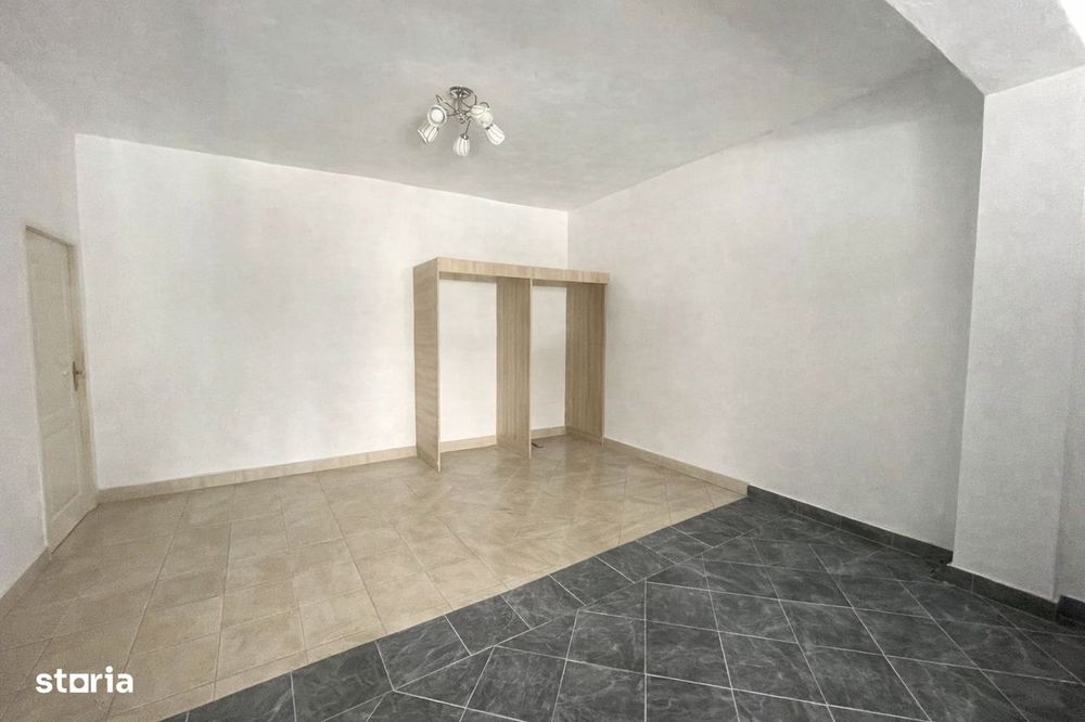 Spațiu comercial de Închiriere/Vânzare | 110 mp | Dornești