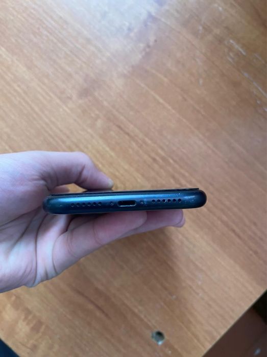 Продается айфон XR 128