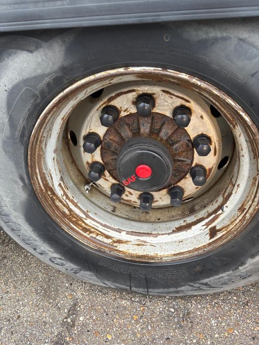 Semiremorca frigorifica schmitz