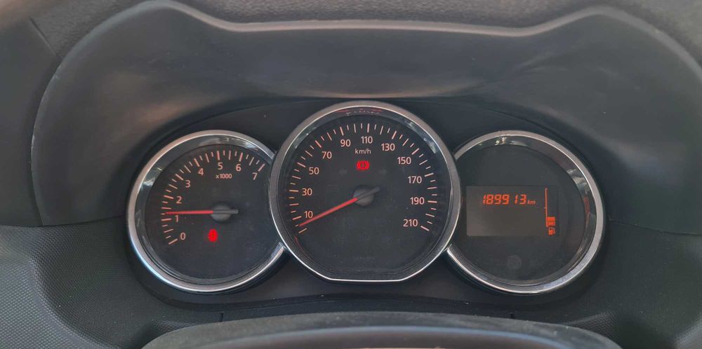Dacia Duster 2014 • 1.5 dCi 110CP • 189.500 km REALI • Cameră • Navigație • Factură