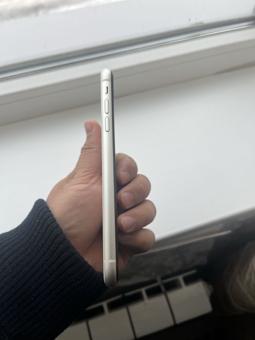 Iphone 11/128 белый