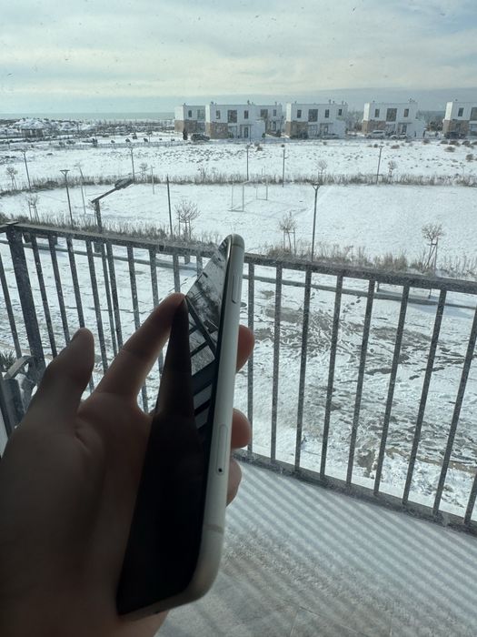 Iphone 11 в белом цвете