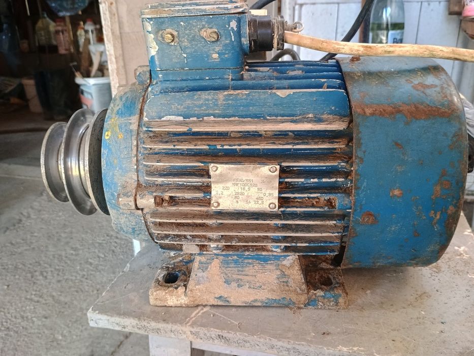 Motor 2,2 3000rRomanesc