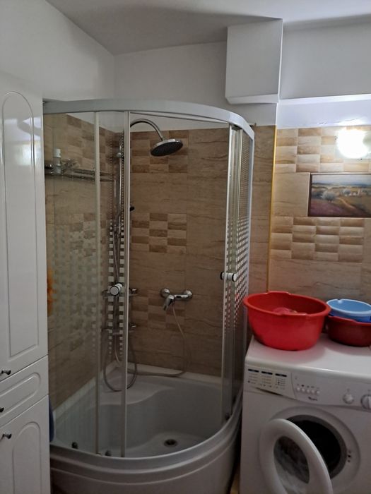 3 camere, decomandat,90 m.p. bloc nou,et.4 din 7