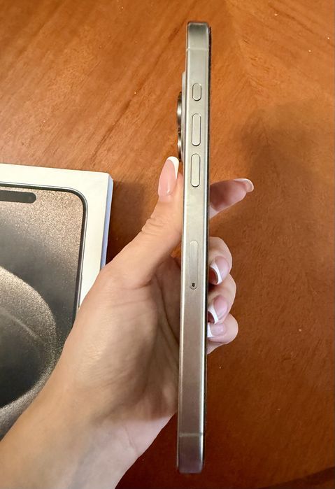 Продам iphone 15 Pro Max 512 gb