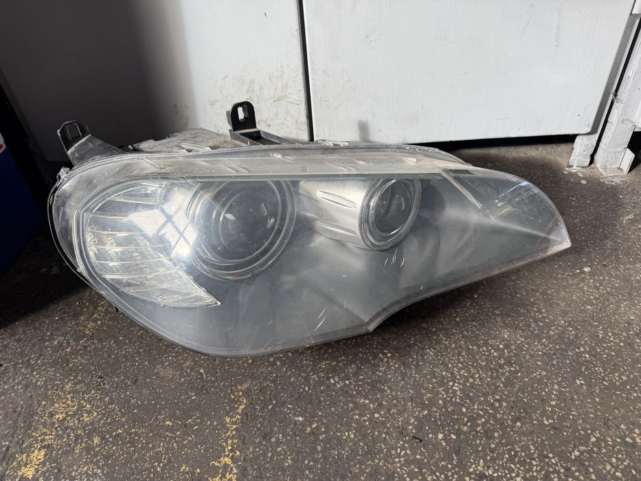 Десен фар за BMW E70 X5