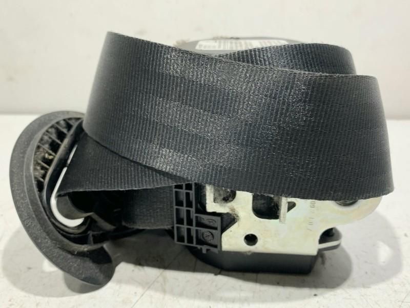 Centura de siguranta dreapta fata Volkswagen Golf 6 (2008-2013) 1K4857706AJ