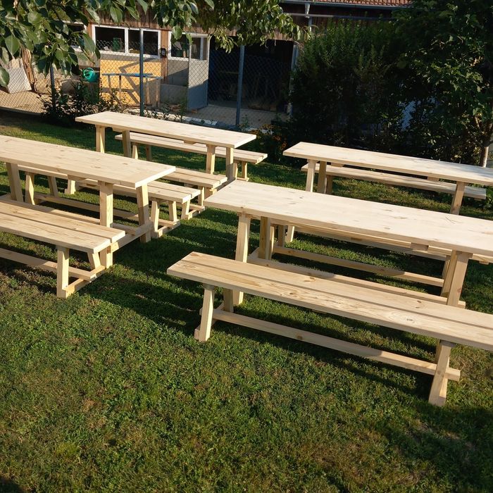 Маса с две пейки