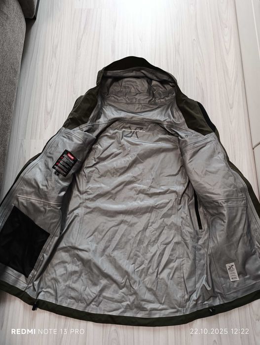 Revolution Race Cyclone Long 3L''оригинално дамско яке ХЛ размер