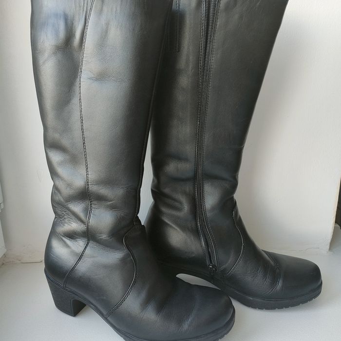 Продам военные сапоги