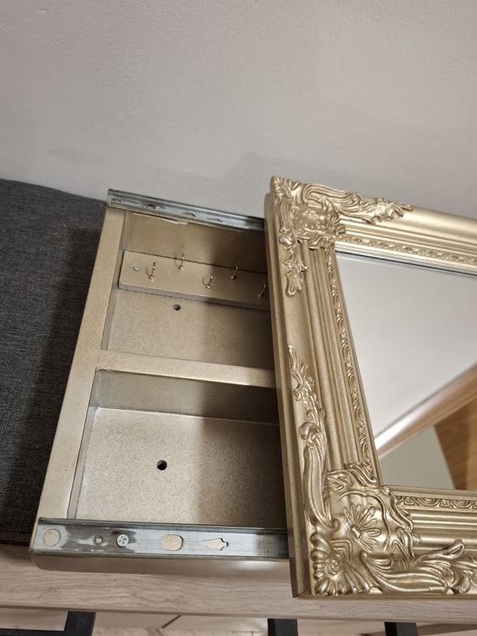 Vand cutie suport pentru chei, de perete, cu oglinda si rama ornament