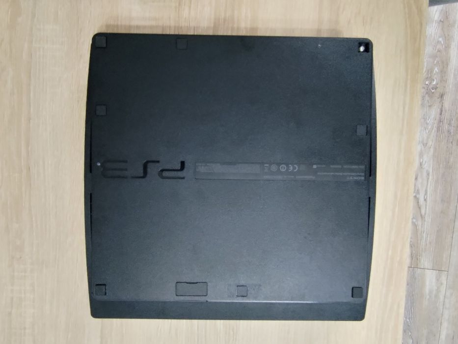 Ps3 slim + maneta + joc