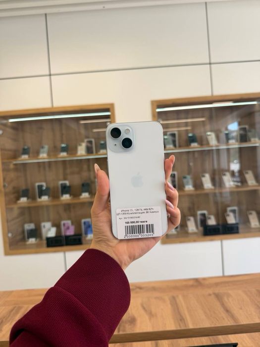 Iphone 15  128 Gb Akb 82% ЦП 1359