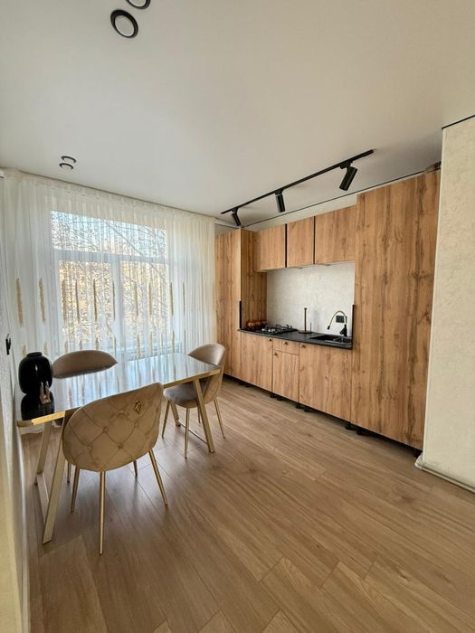 Продам 2х ком Туркистанская