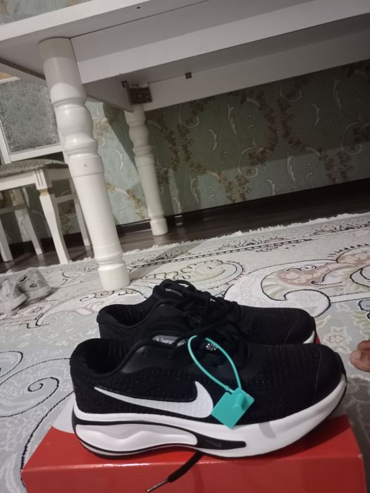 Nike кроссовки, 40размер