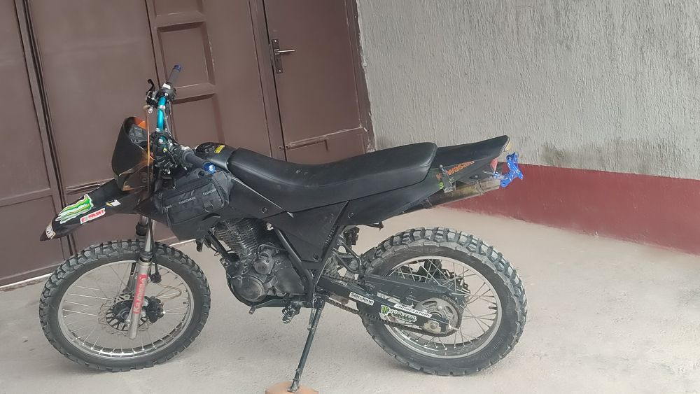 Turi: Enduro mototsikli, Kavasaki