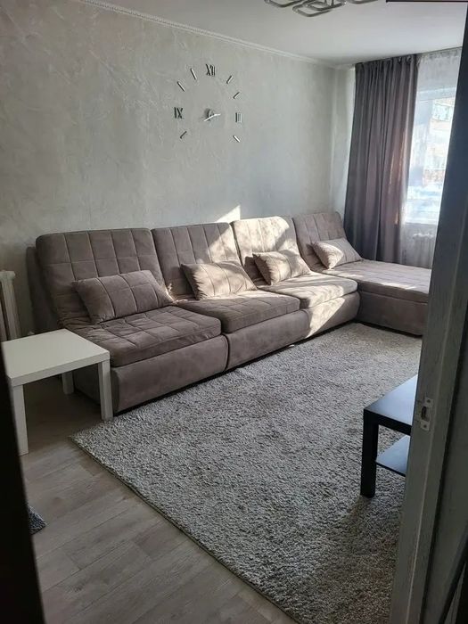 3-х ком. квартира в районе УЮТ!