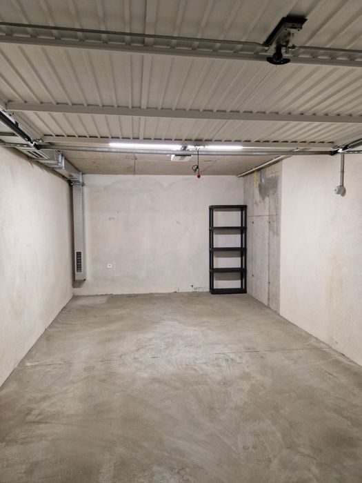 Подземен гараж под наем