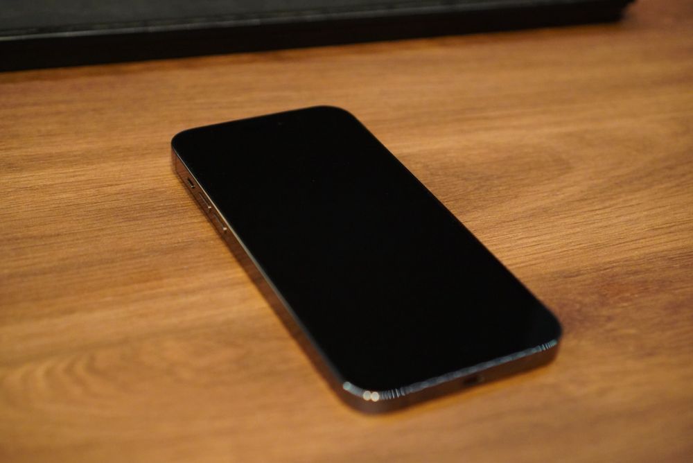 Лилав iPhone 14 Pro Max 128GB отличен с 85% батерия